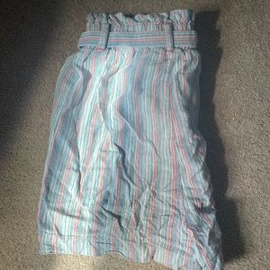 American Eagle Linen Shorts